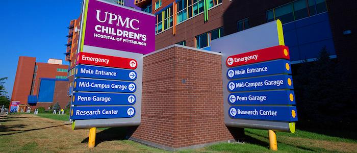 Childrens Hospital of Pittsburgh entrance signage