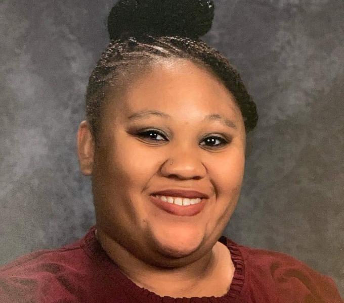 photo of Jasmin Davis